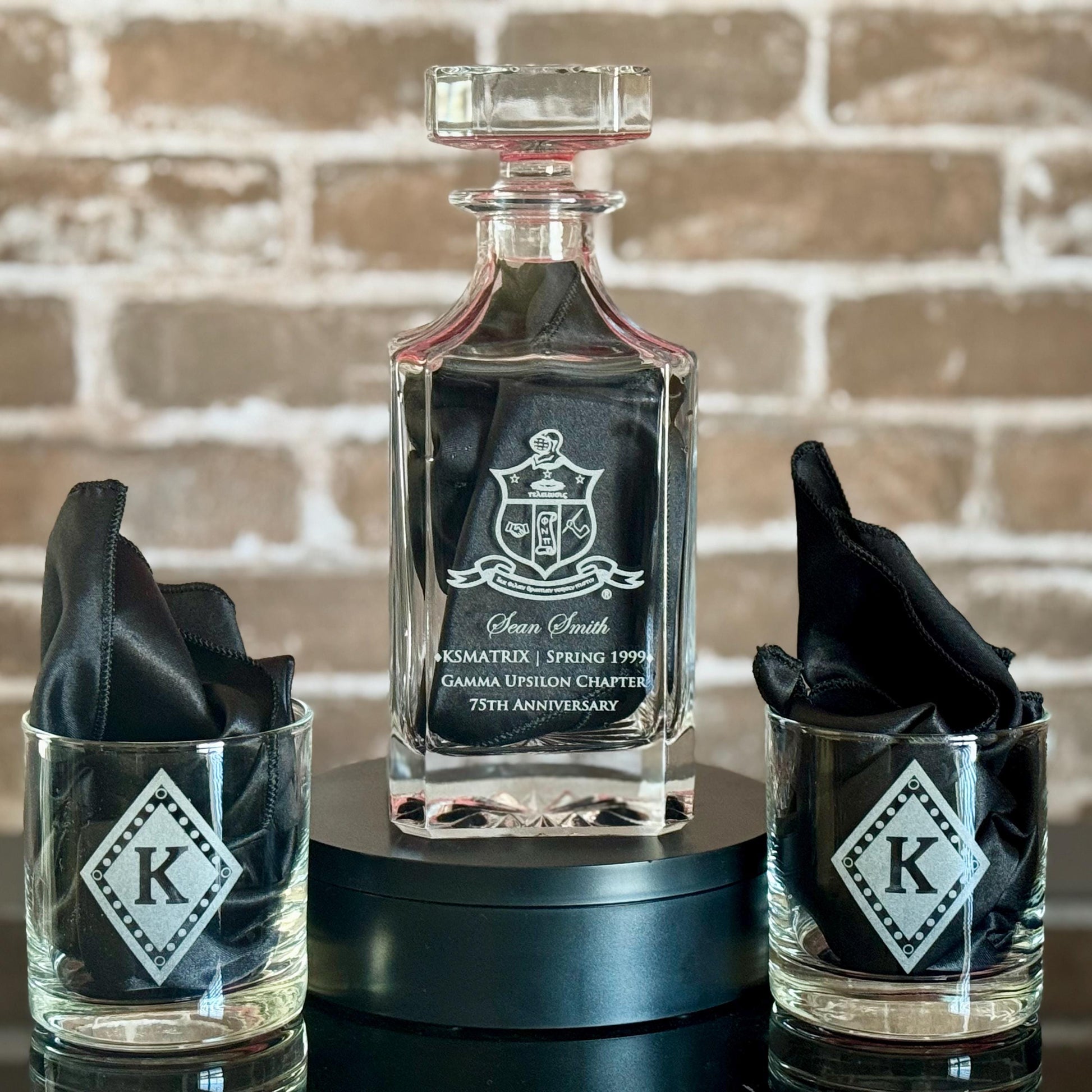 Custom Engraved Whiskey Decanter Set – Personalized Gift for Him, Groomsmen Gift, Retirement Gift, Whiskey Lover Gift, Father's Day Gift