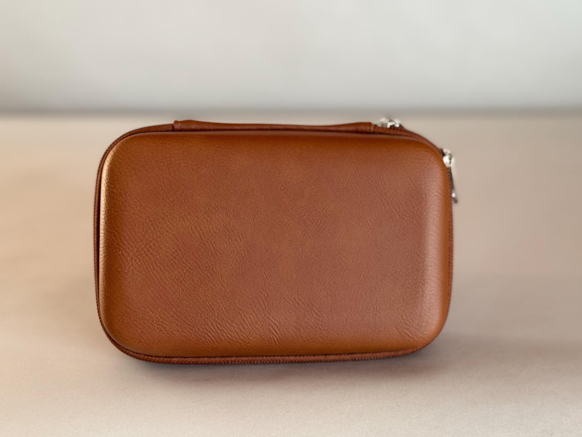 Custom Engraved Alpha Phi Alpha Leather Travel Case – Personalized Engraved Cigar Holder, Father's Day, Alpha Travel Humidor