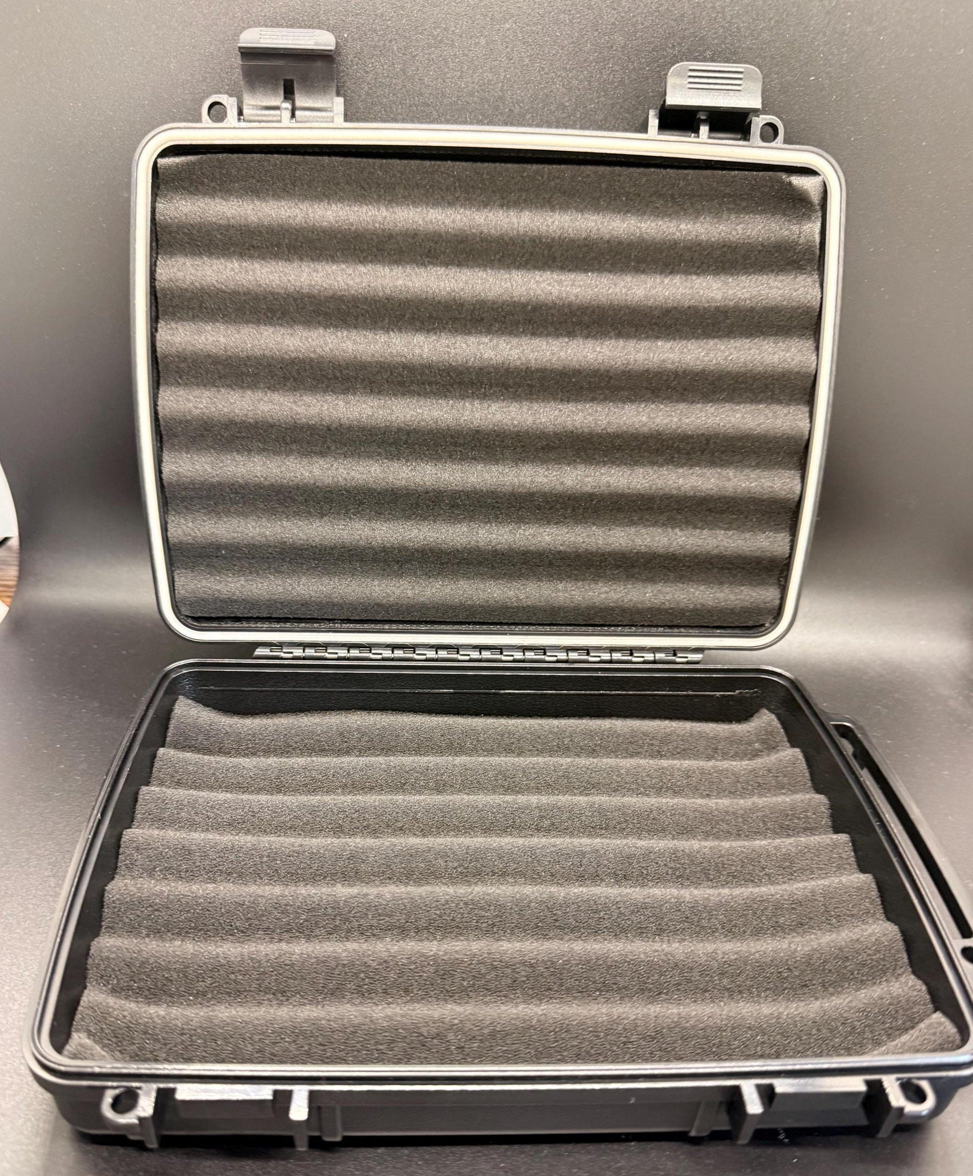 Kappa Alpha Psi Travel Cigar Case, Engraved Leatherette Top, Crush Proof Waterproof Airtight Case - nuvisionkreations